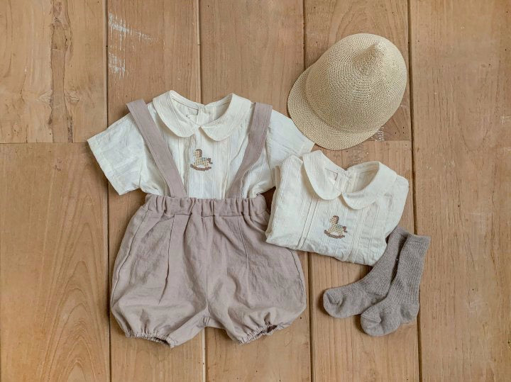 Vintage horse set