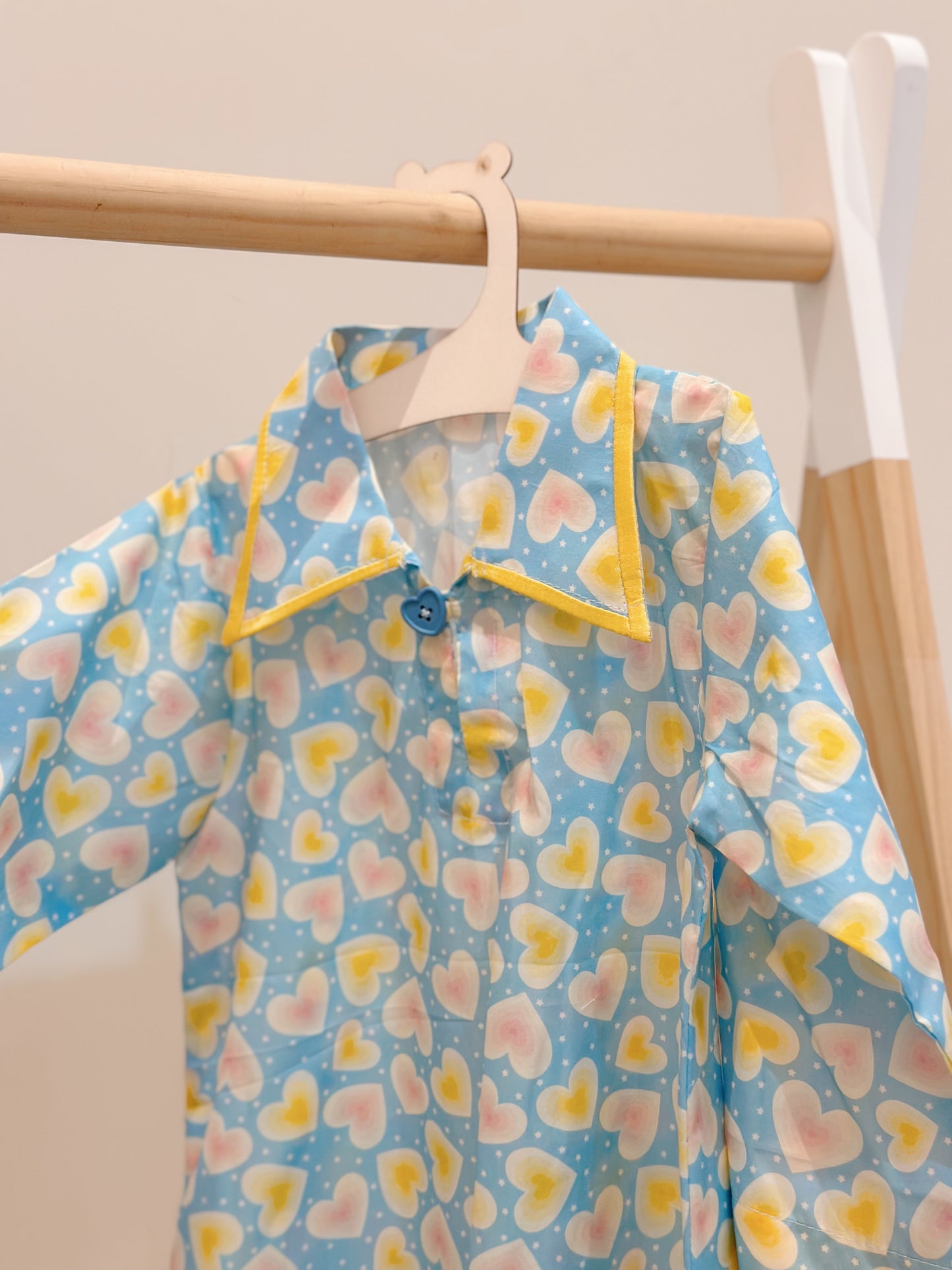 Hearts jalabya with hairclip