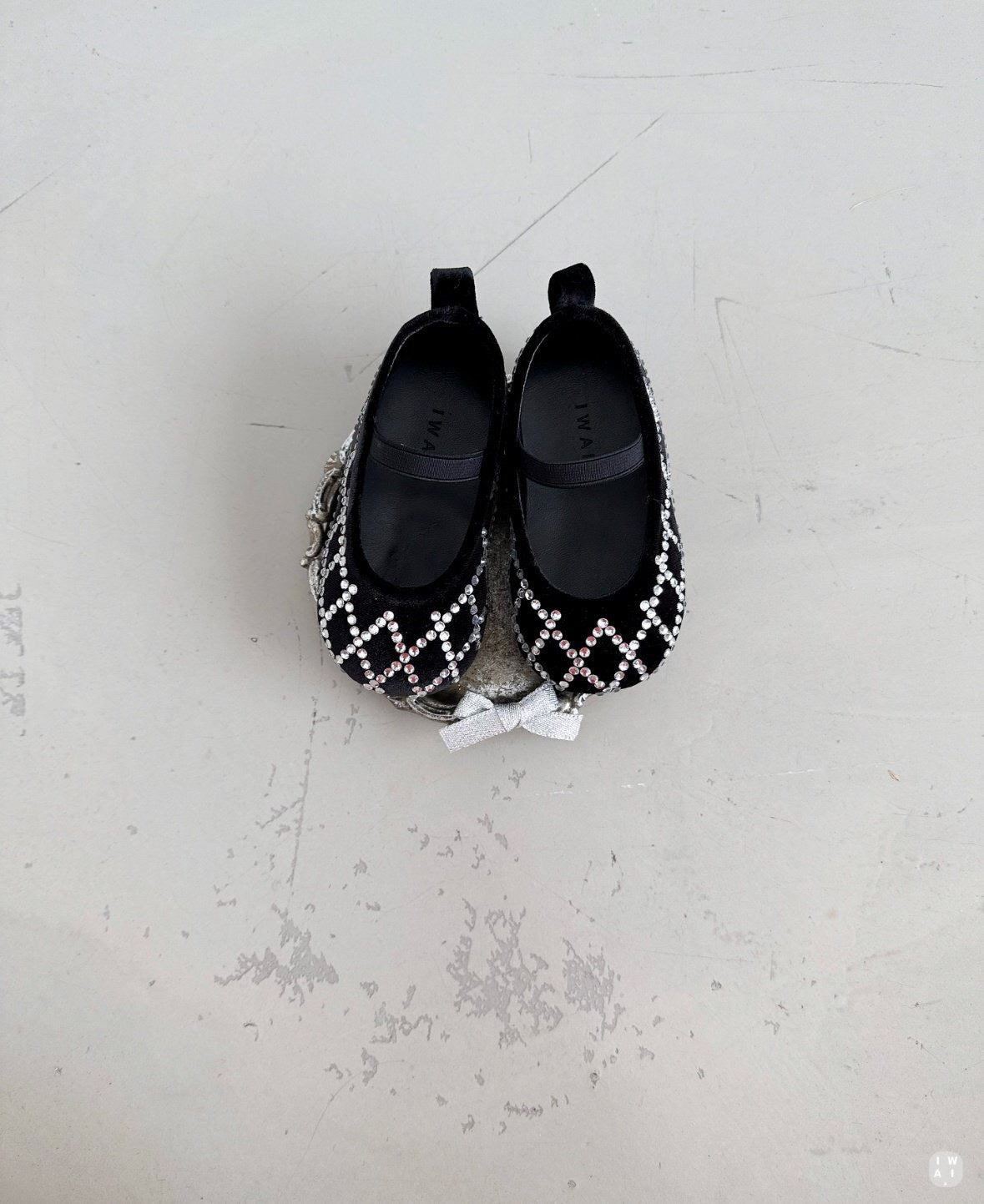 Crystal flats