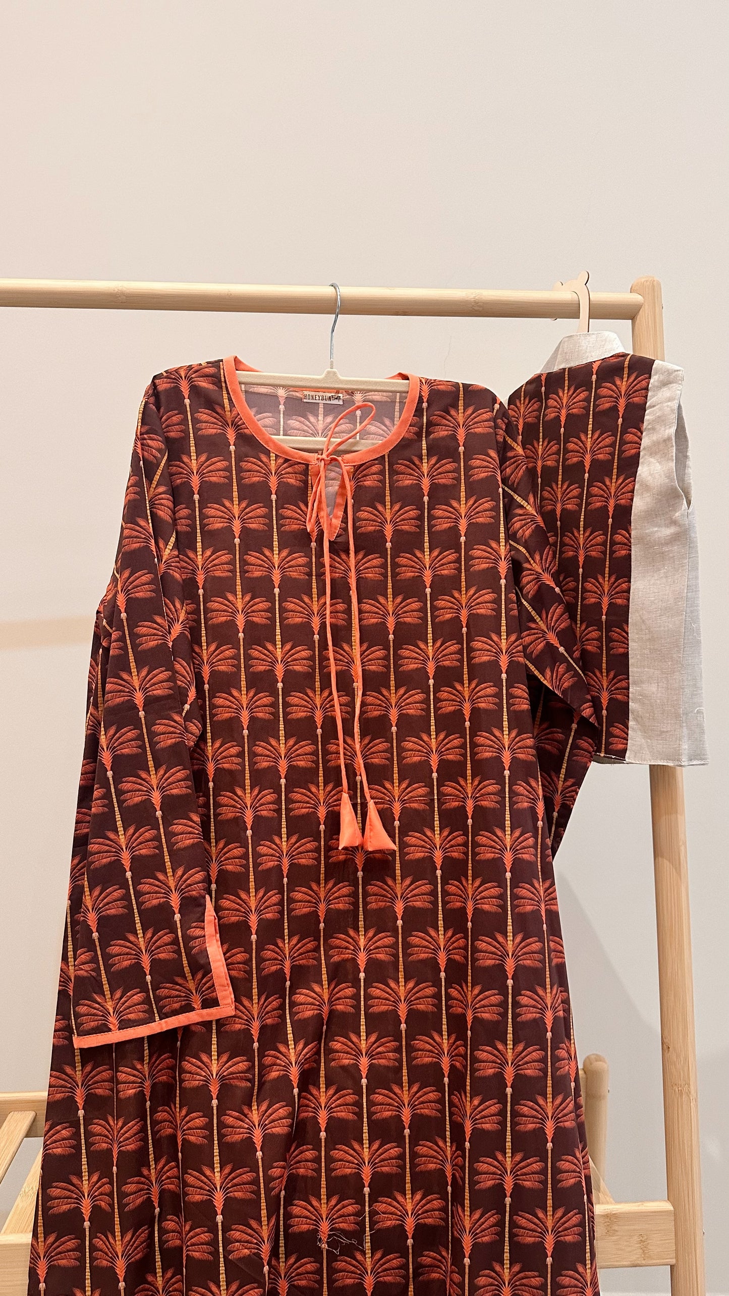 Brown palms adult jalabya