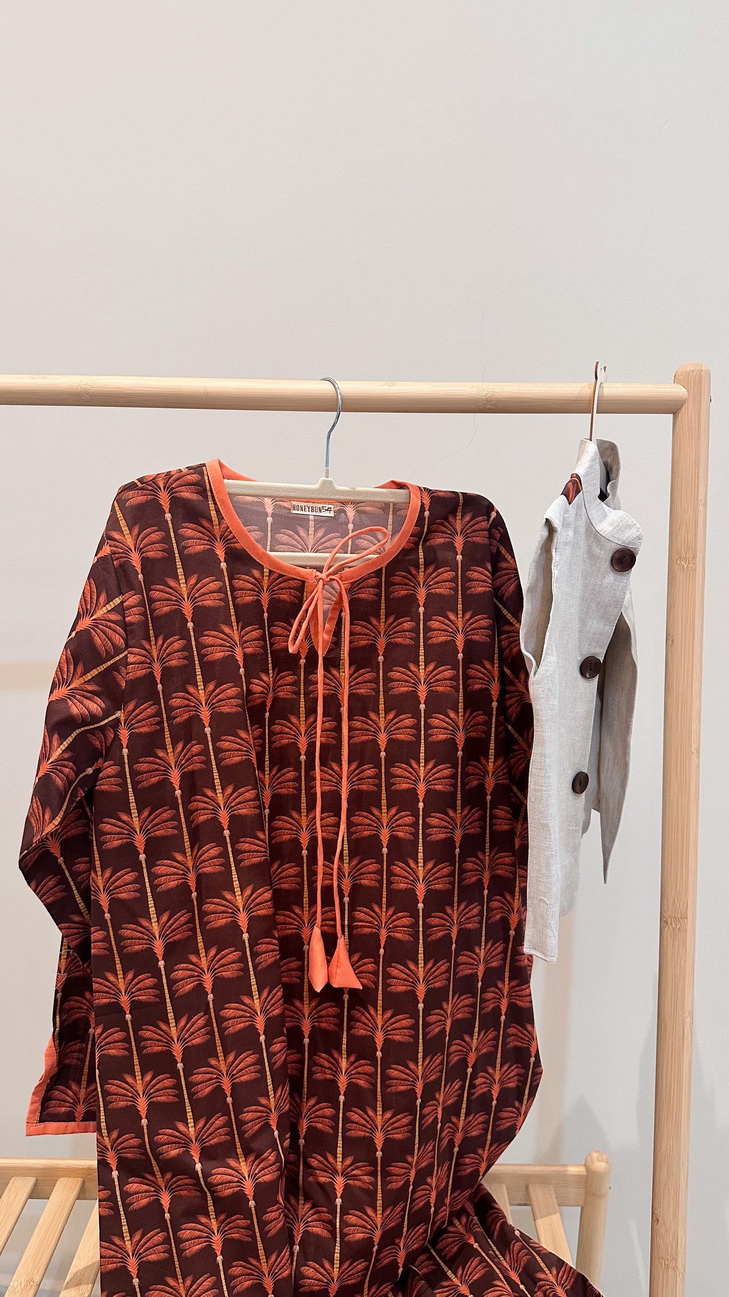 Brown palms adult jalabya