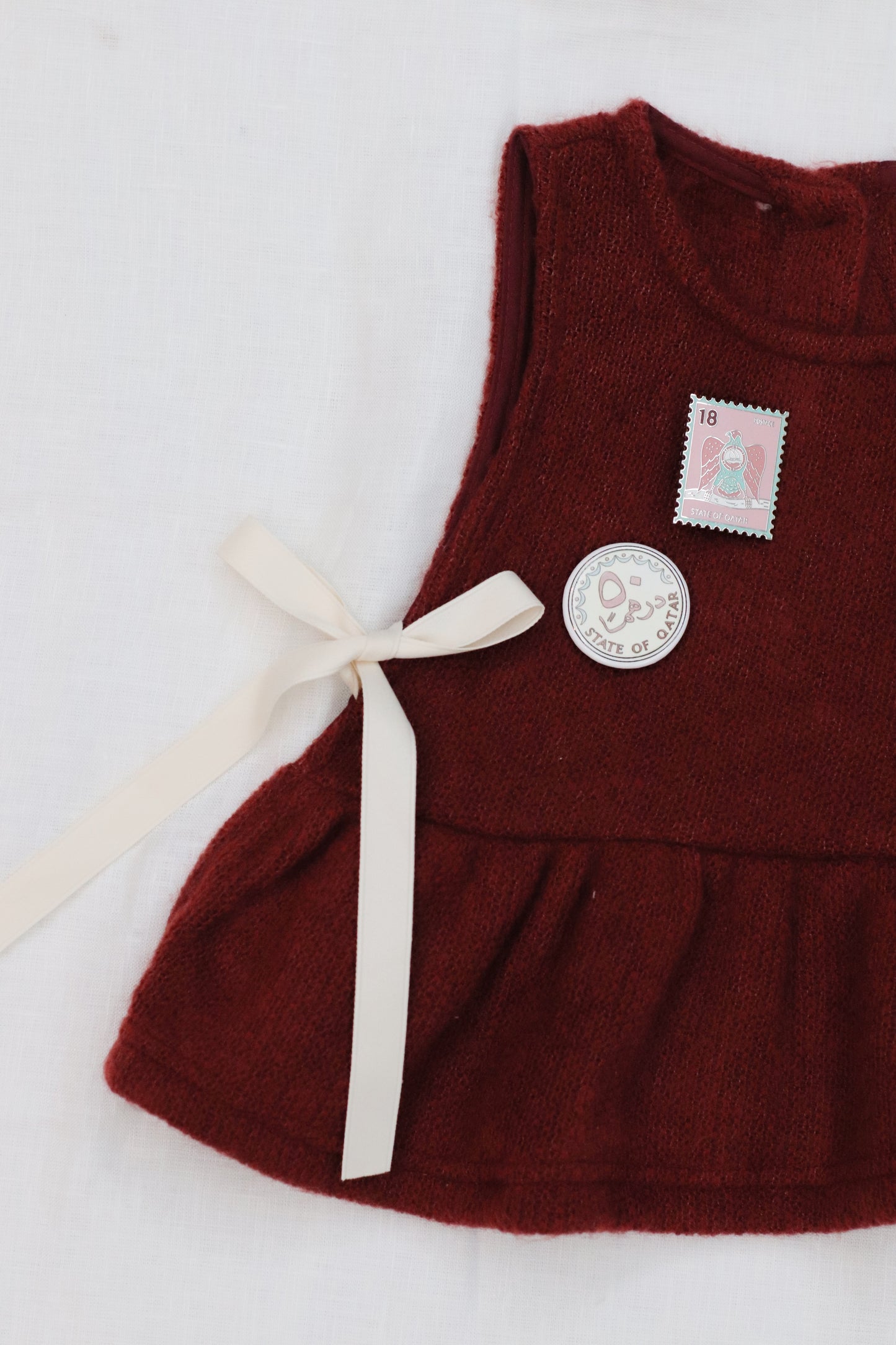 Burgundy vest & short (+2 pins)