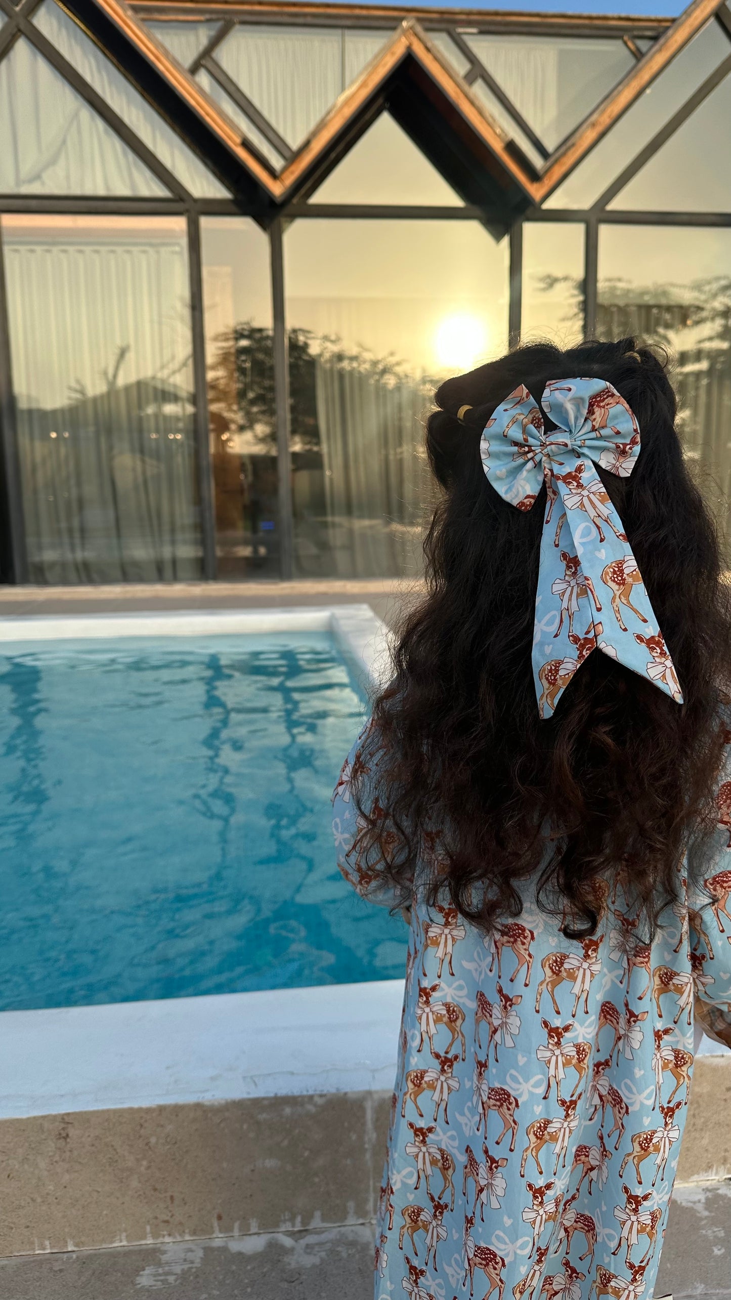 Blue Bambi jalabya with hairpin