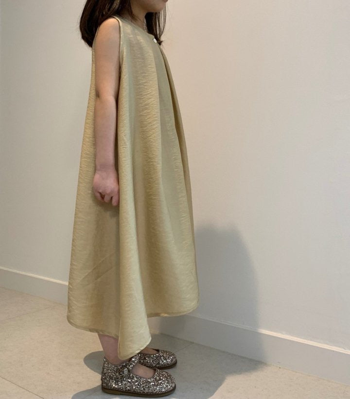 Silky dress