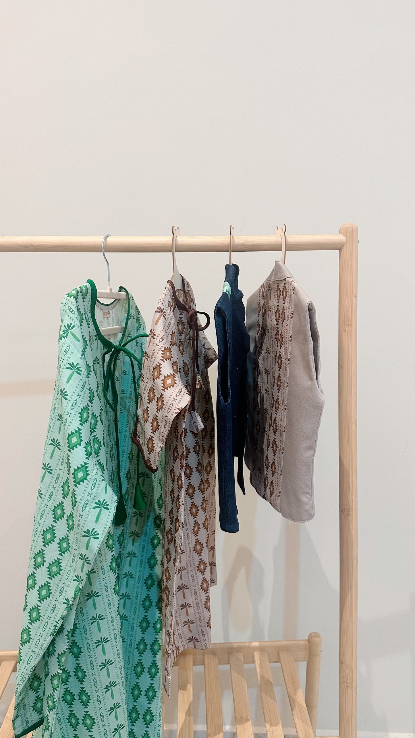 Nakhla adult jalabya