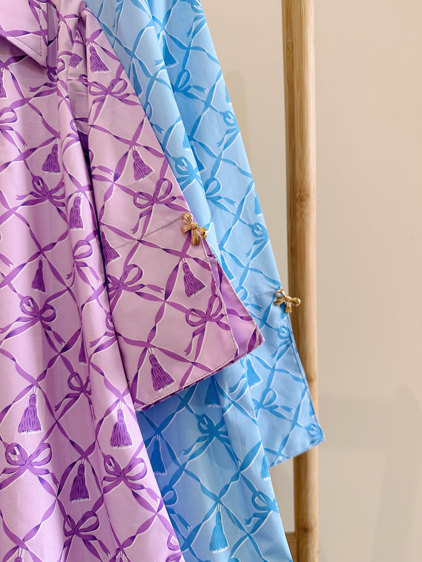 Adult ribbons jalabya with twilly