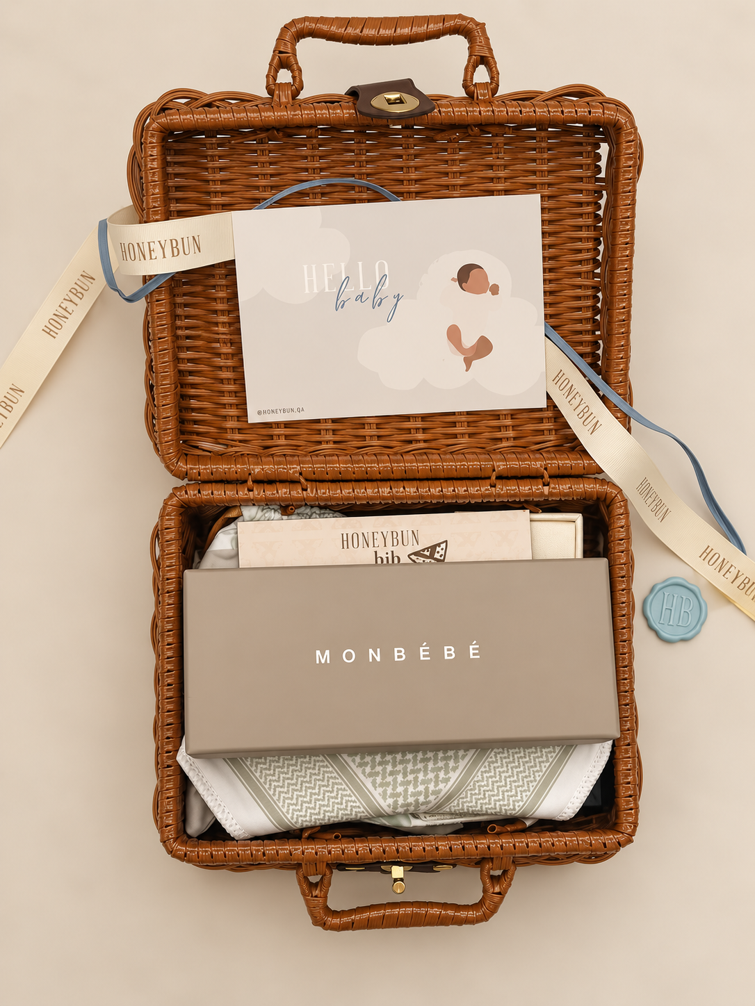 Babyboy grey rattan gift