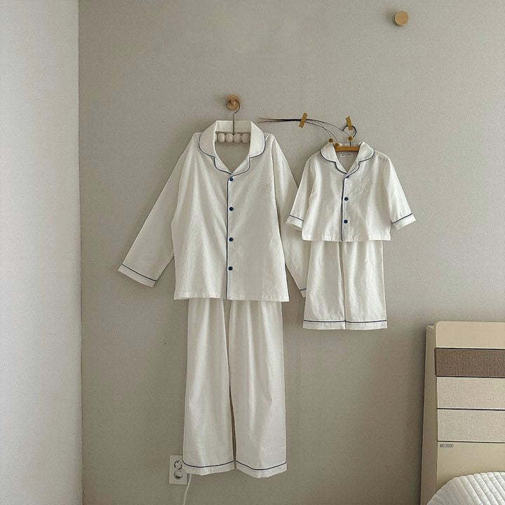 Adult Pure white pjs