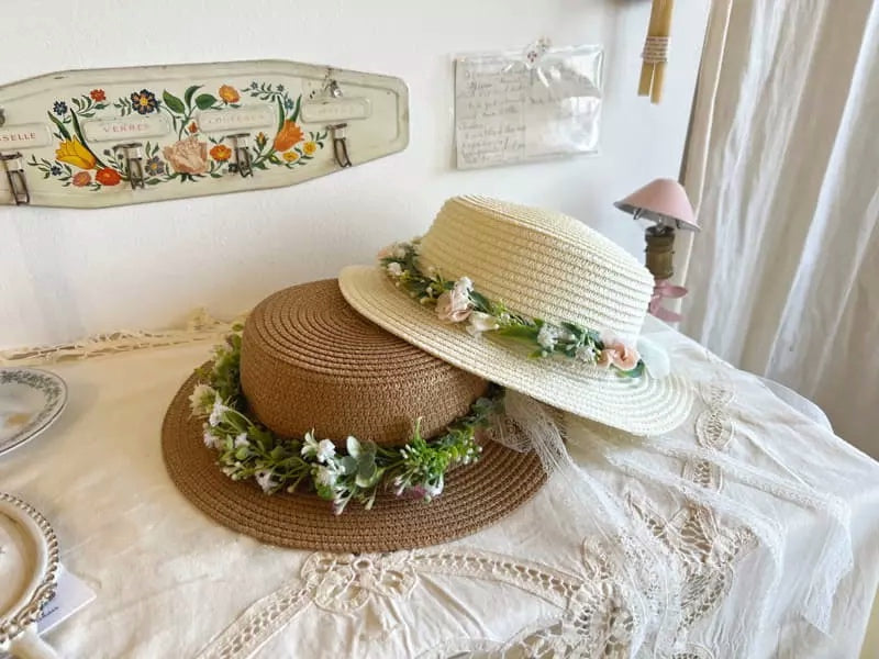 Flower straw hat