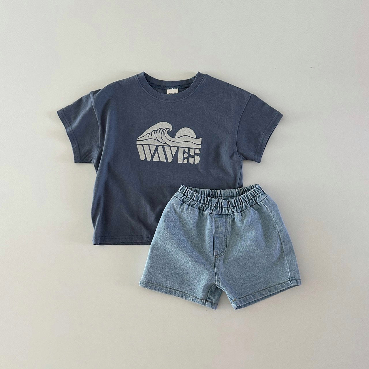 Wave tshirt