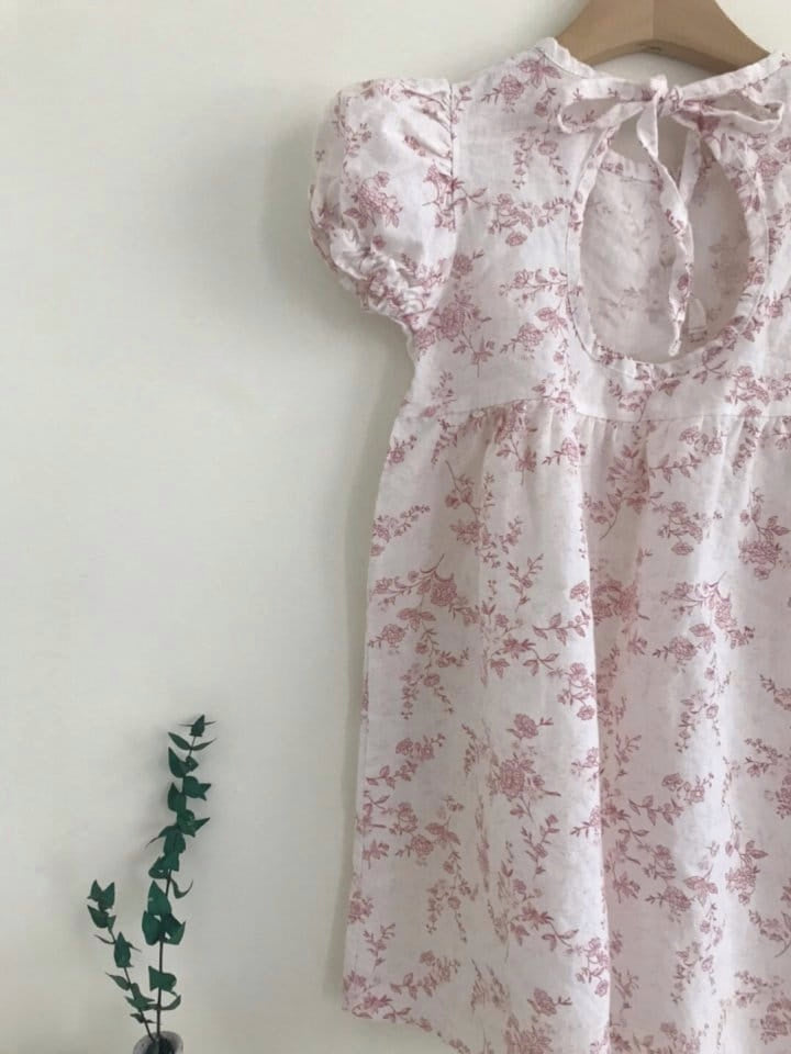 Open back floral dress