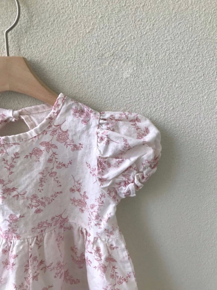 Open back floral dress