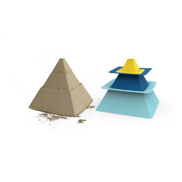 Pyramid sand moulds