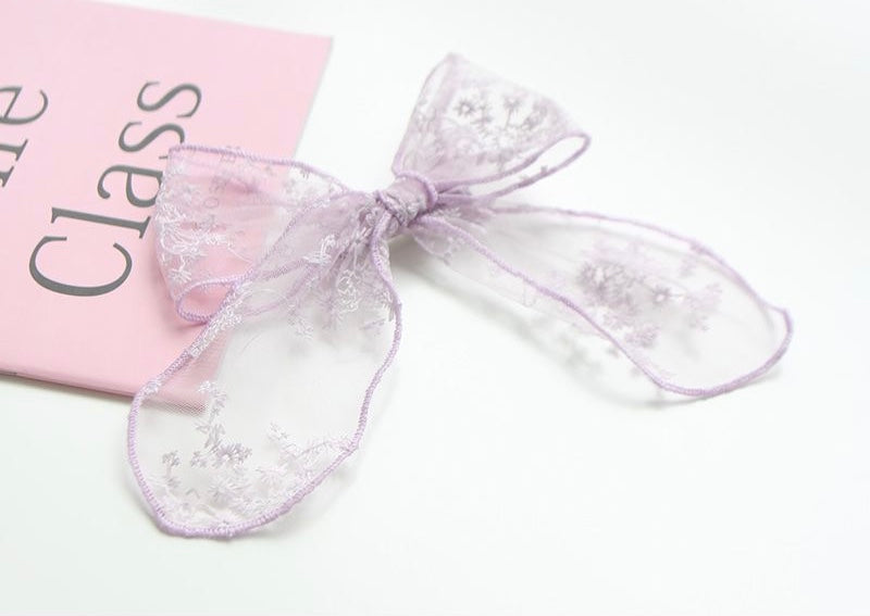 Large lace ribbon hairpin