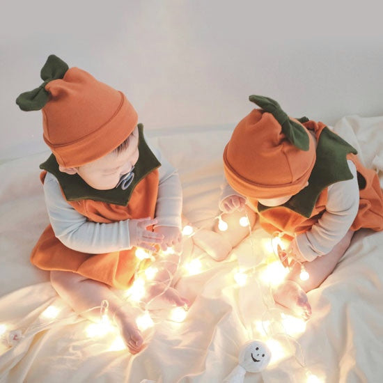 Pumpkin bodysuit & hat