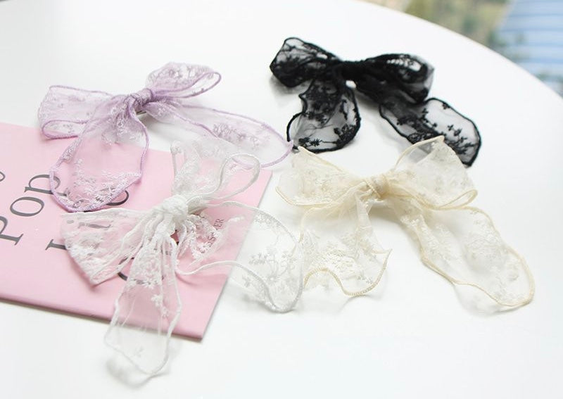 Large lace ribbon hairpin