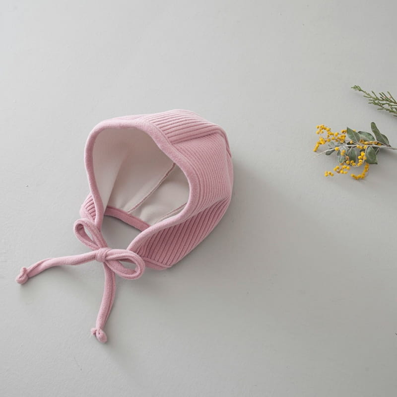 Pink hanbok bodysuit & bonnet