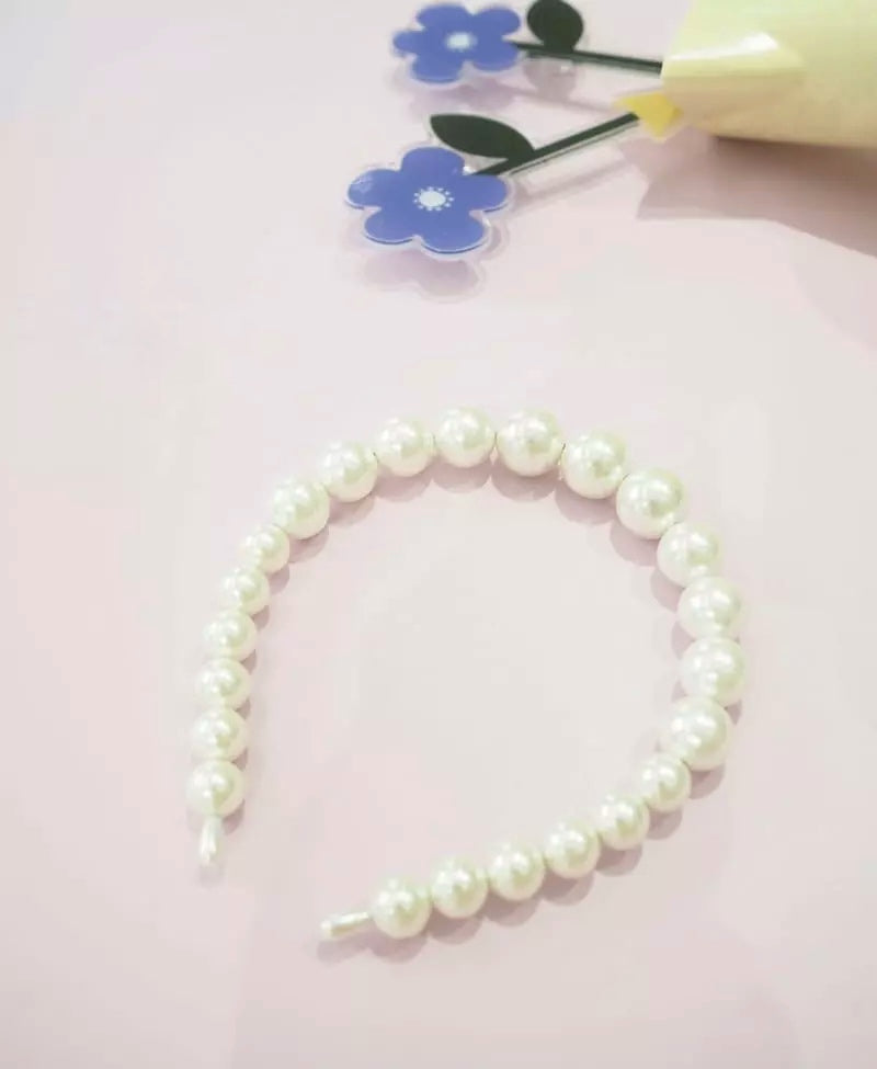 Pearl hairband