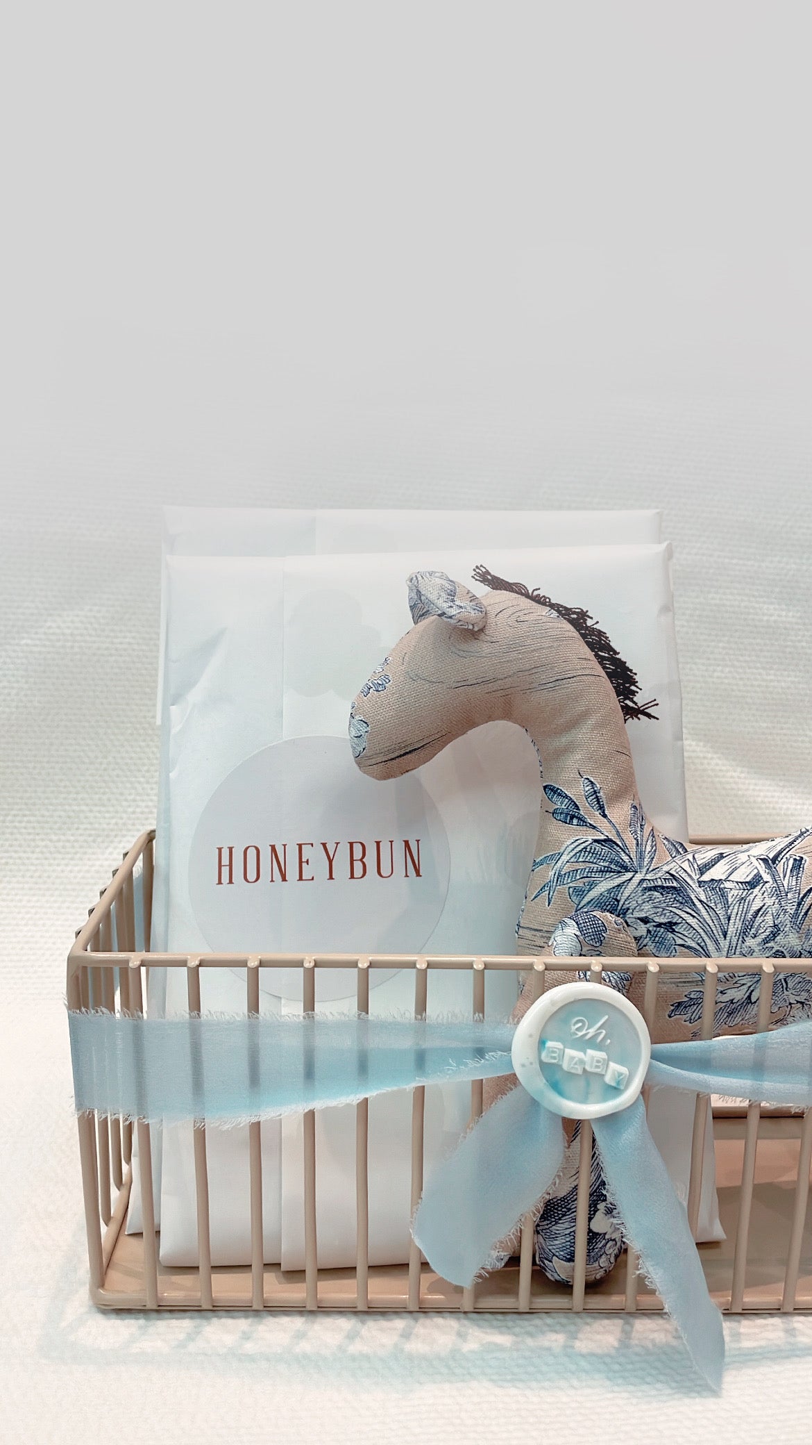 Blue horse vintage mini gift