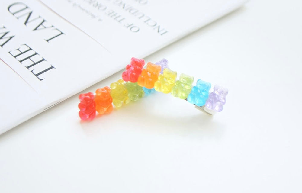 Gummy bear hairpin