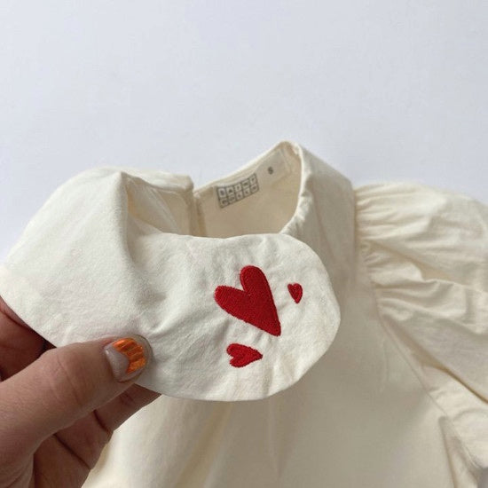 Heart collar blouse