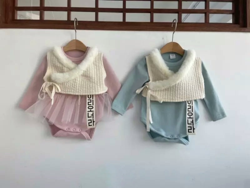 Fur hanbok bodysuit