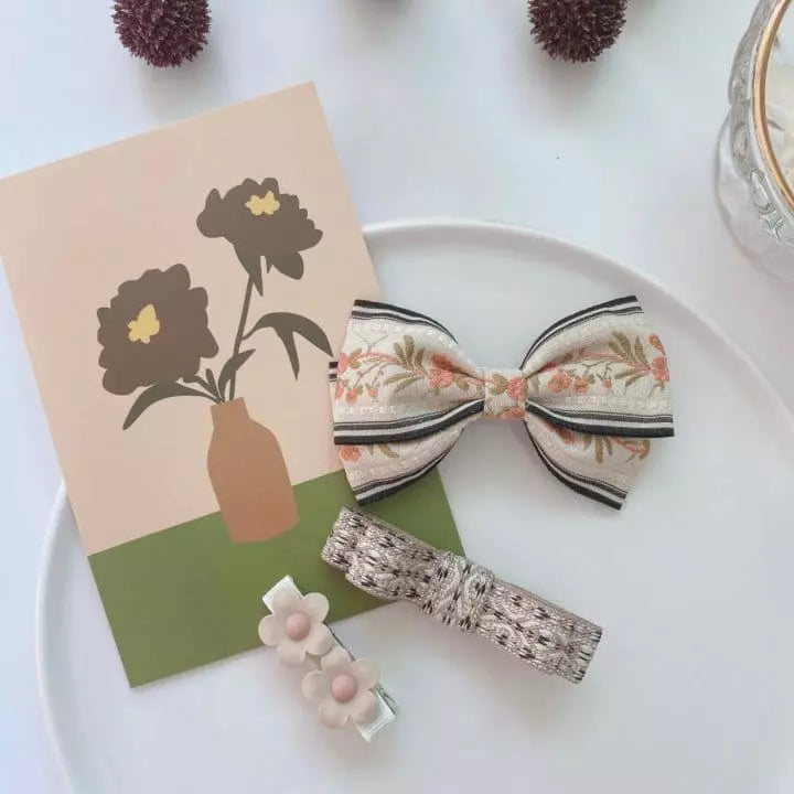 Floral hairpin set